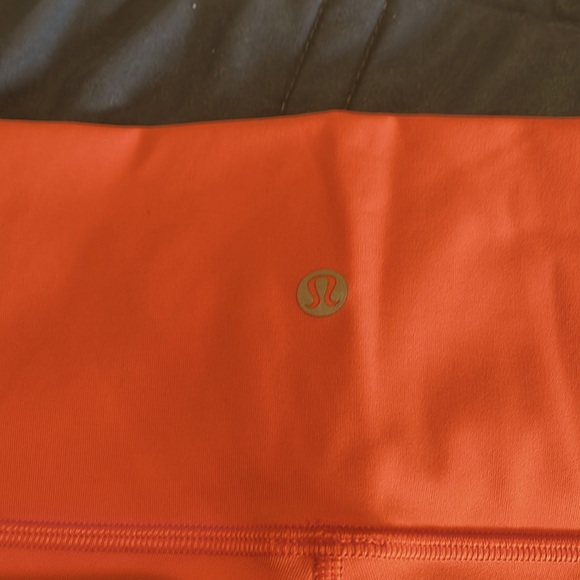 Lululemon Wunder Under Hi-rise. - Picture 2 of 4
